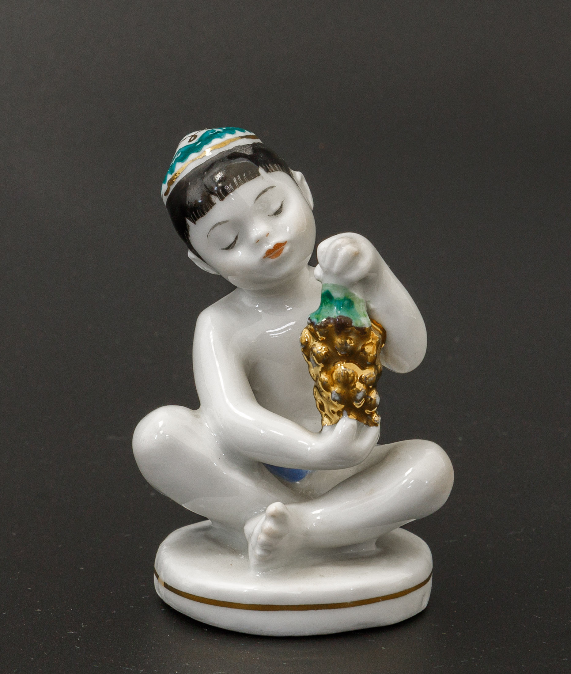 Фарфоровые статуэтки